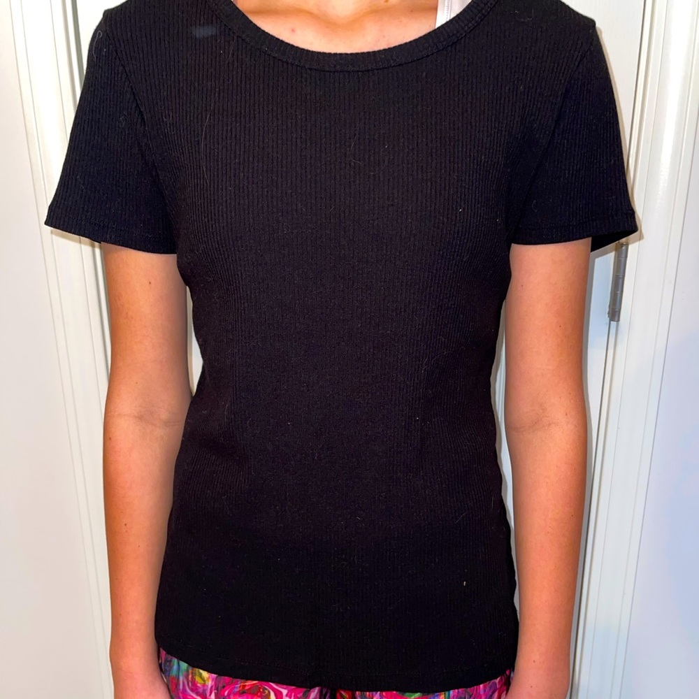 Old Navy Black Tee